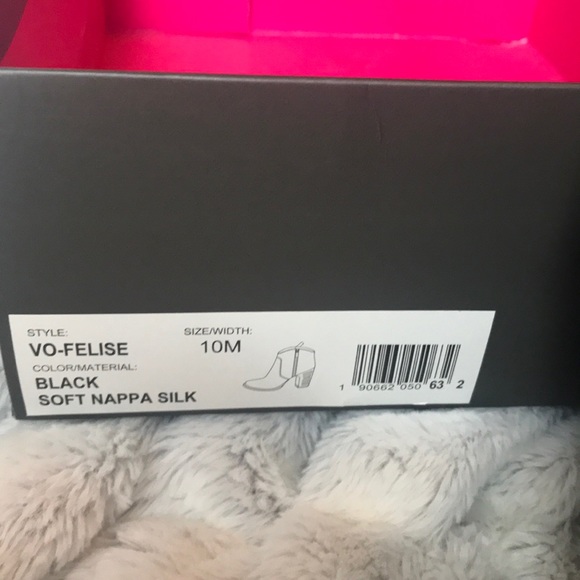 Vince Camuto Felise booties - Picture 3 of 8